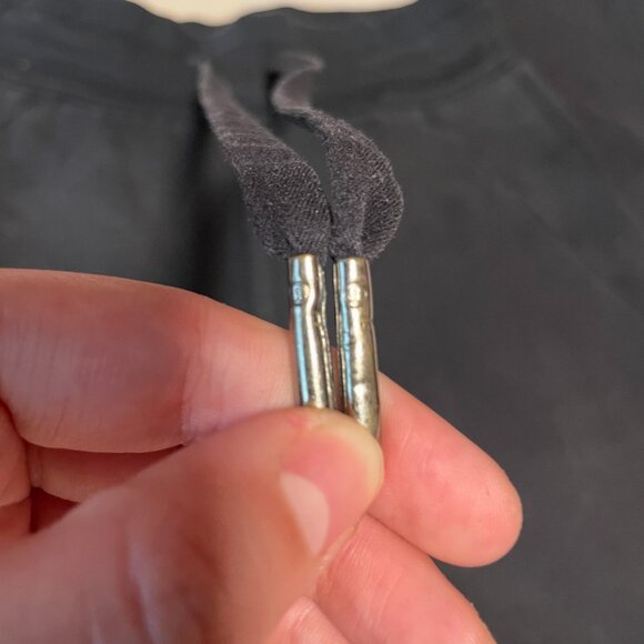 Lululemon black scuba jogger sweatpants size 2 - Picture 3 of 6